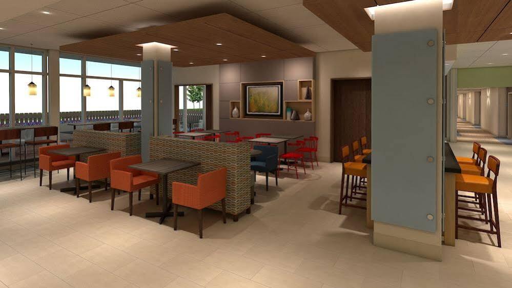 Express & By Ihg