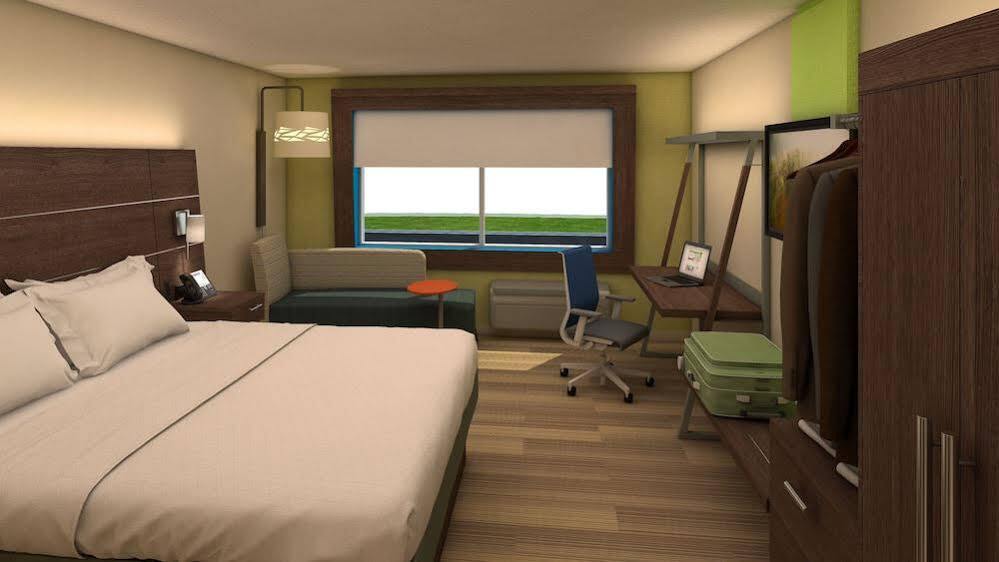 Express & By Ihg Hotel Helen